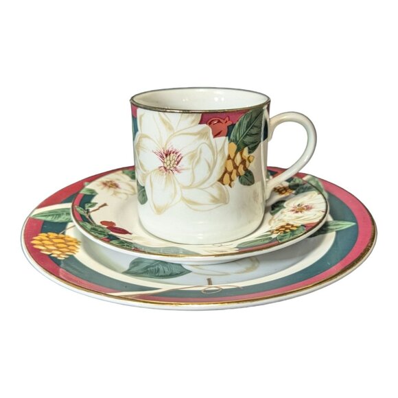 Vintage 1998 Tienshan Fine China Magnolia 3-Piece Set: Cup Saucer & Salad Plate - Picture 2 of 4